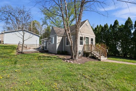 Tiny photo for 327 Kenwood Drive, Round Lake Park, IL 60073 (MLS # 12625276)
