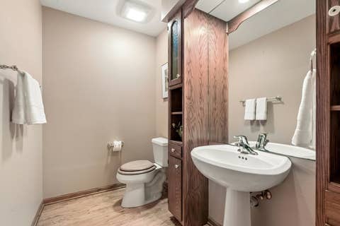 Tiny photo for 14 Brierwoods Lane, Hawthorn Woods, IL 60047 (MLS # 12682786)