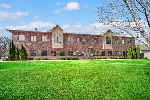 Photo of New Lenox, IL 60451 (MLS # 12629537)