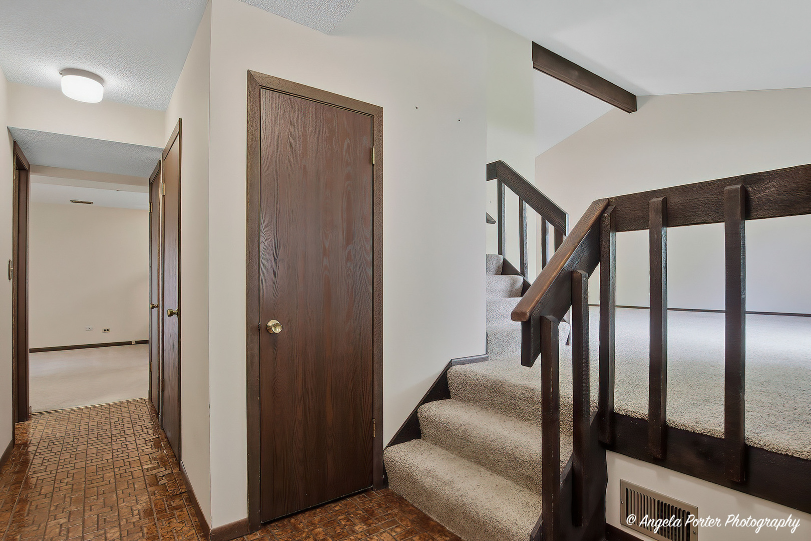 4718 Lake Dawnwood Drive