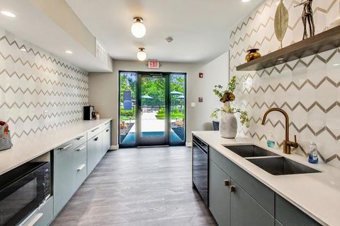 Tiny photo for 2000 Chestnut Avenue #407, Glenview, IL 60025 (MLS # 12529282)