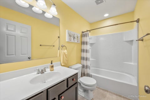 Tiny photo for 234 Bennett Drive, Carol Stream, IL 60188 (MLS # 12769418)