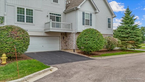 Tiny photo for 234 Bennett Drive, Carol Stream, IL 60188 (MLS # 12769418)