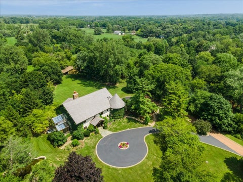 Tiny photo for 236 Steeplechase Road, Barrington Hills, IL 60010 (MLS # 12688664)