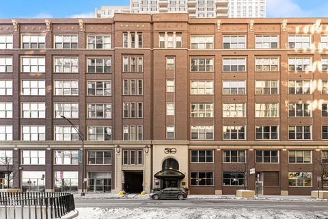 540 N Lake Shore Drive 206 Chicago IL 60611