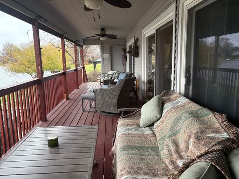 Tiny photo for 2830 S Briarwood Drive, Arlington Heights, IL 60005 (MLS # 12524098)