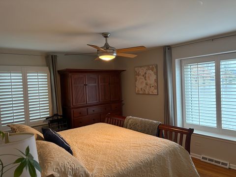 Tiny photo for 2830 S Briarwood Drive, Arlington Heights, IL 60005 (MLS # 12524098)