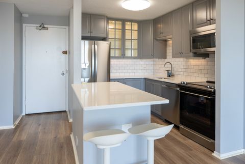 Tiny photo for 901 S Plymouth Court #1401, Chicago, IL 60605 (MLS # 12466442)