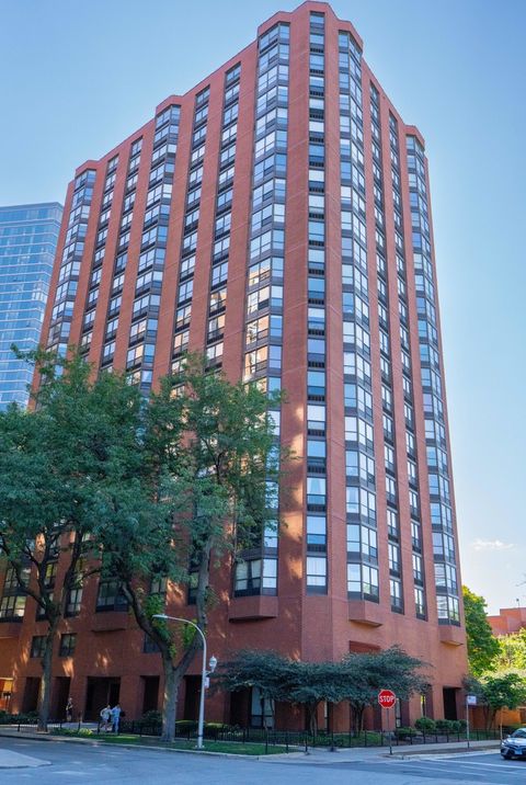 Photo of 901 S Plymouth Court #1401, Chicago, IL 60605 (MLS # 12466442)
