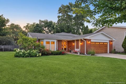 Tiny photo for 6833 N Concord Lane, Niles, IL 60714 (MLS # 12680136)