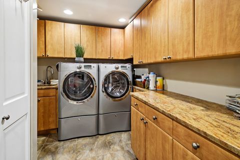 Tiny photo for 6833 N Concord Lane, Niles, IL 60714 (MLS # 12680136)