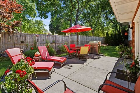 Tiny photo for 6833 N Concord Lane, Niles, IL 60714 (MLS # 12680136)