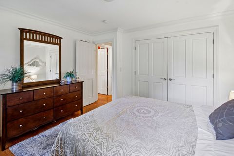 Tiny photo for 6833 N Concord Lane, Niles, IL 60714 (MLS # 12680136)