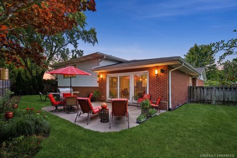 Tiny photo for 6833 N Concord Lane, Niles, IL 60714 (MLS # 12680136)