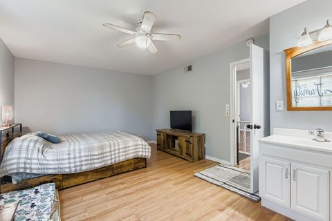 Tiny photo for 3124 N 76th Avenue, Elmwood Park, IL 60707 (MLS # 12504449)