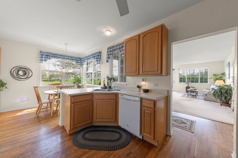 Tiny photo for 31301 Kline Circle, Warrenville, IL 60555 (MLS # 12624117)
