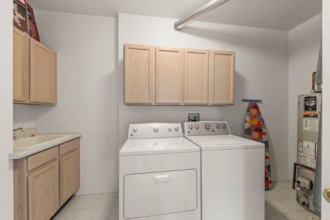 Tiny photo for 31301 Kline Circle, Warrenville, IL 60555 (MLS # 12624117)