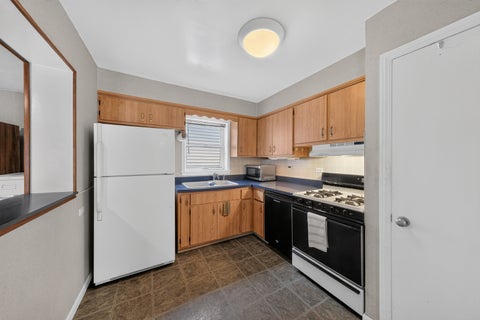 Tiny photo for 40 S Lombard Avenue, Lombard, IL 60148 (MLS # 12709659)