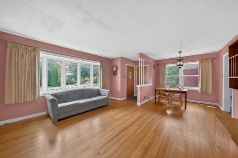 Tiny photo for 40 S Lombard Avenue, Lombard, IL 60148 (MLS # 12709659)