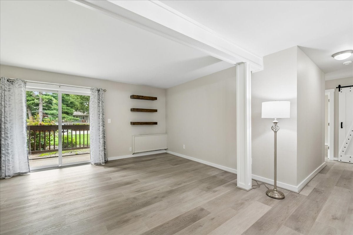 578 Somerset Lane 1