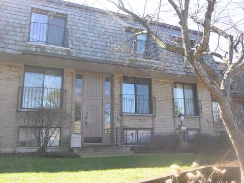 Photo of 1706 Northfield Square #D, Northfield, IL 60093 (MLS # 12600183)