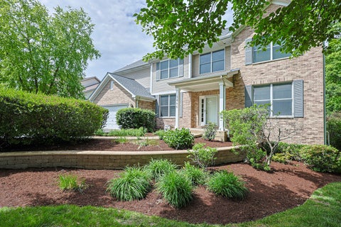 Tiny photo for 5686 Angouleme Lane, Hoffman Estates, IL 60192 (MLS # 12697890)