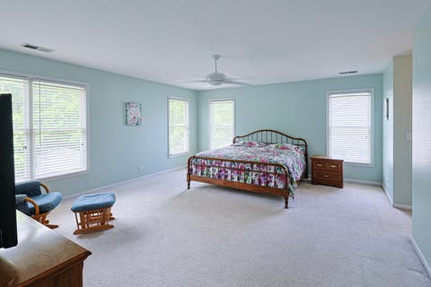 Tiny photo for 5686 Angouleme Lane, Hoffman Estates, IL 60192 (MLS # 12697890)