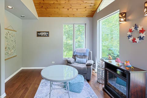 Tiny photo for 5686 Angouleme Lane, Hoffman Estates, IL 60192 (MLS # 12697890)