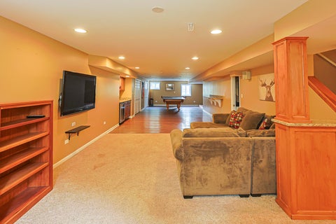 Tiny photo for 5686 Angouleme Lane, Hoffman Estates, IL 60192 (MLS # 12697890)