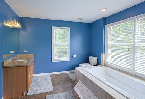Tiny photo for 5686 Angouleme Lane, Hoffman Estates, IL 60192 (MLS # 12697890)