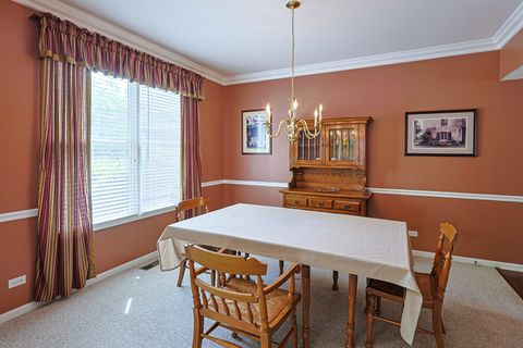 Tiny photo for 5686 Angouleme Lane, Hoffman Estates, IL 60192 (MLS # 12697890)