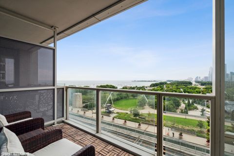 Tiny photo for 340 E Randolph Street #803, Chicago, IL 60601 (MLS # 12515914)