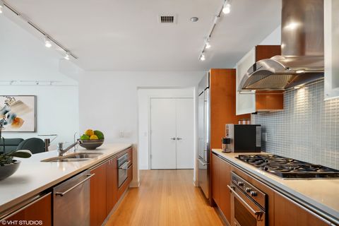 Tiny photo for 340 E Randolph Street #803, Chicago, IL 60601 (MLS # 12515914)
