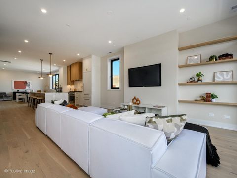 Tiny photo for 1412 N Elk Grove Avenue #F, Chicago, IL 60622 (MLS # 12570667)