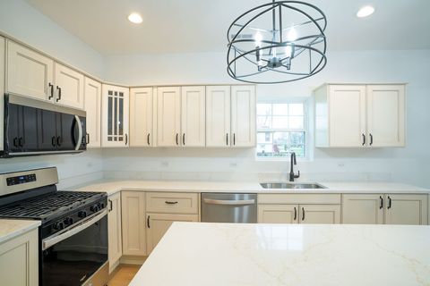 Tiny photo for 1401 174 Street, East Hazel Crest, IL 60429 (MLS # 12630749)