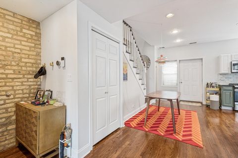Tiny photo for 3750 N Wilton Avenue #5, Chicago, IL 60613 (MLS # 12472247)