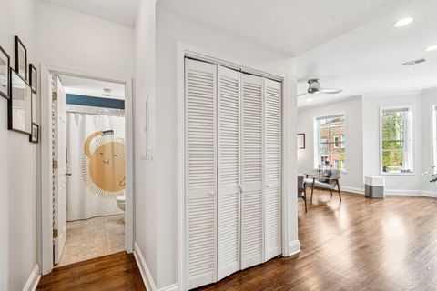 Tiny photo for 3750 N Wilton Avenue #5, Chicago, IL 60613 (MLS # 12472247)
