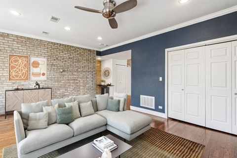 Tiny photo for 3750 N Wilton Avenue #5, Chicago, IL 60613 (MLS # 12472247)