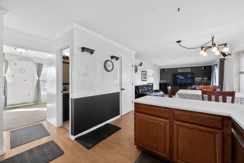 Tiny photo for 6230 Old Farm Lane, Gurnee, IL 60031 (MLS # 12584092)