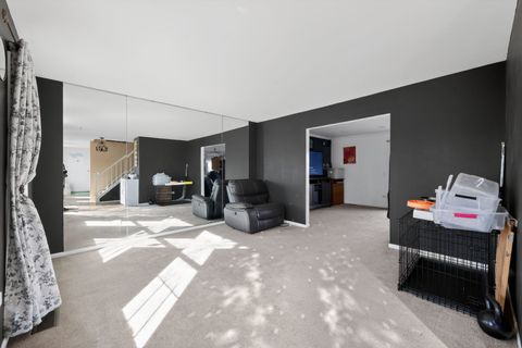 Tiny photo for 6230 Old Farm Lane, Gurnee, IL 60031 (MLS # 12584092)