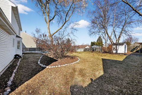 Tiny photo for 6230 Old Farm Lane, Gurnee, IL 60031 (MLS # 12584092)