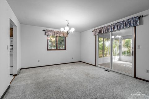 Tiny photo for 38 Lynwood Drive, Plano, IL 60545 (MLS # 12473651)