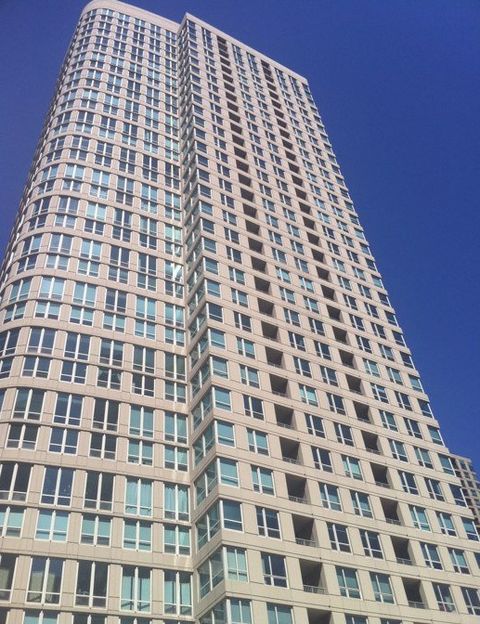 345 N La Salle Drive 2702 Chicago IL 60654