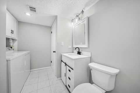 Tiny photo for 1500 ROCK RUN Drive #2D, Crest Hill, IL 60435 (MLS # 12553578)