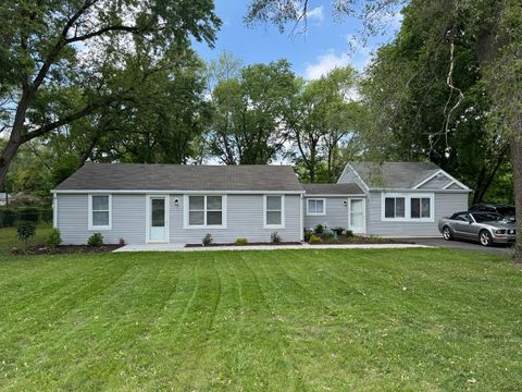 2407 Burbank Street Joliet IL 60435