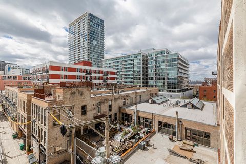 Tiny photo for 1600 S Indiana Avenue #501, Chicago, IL 60605 (MLS # 12509424)