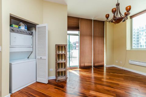 Tiny photo for 1600 S Indiana Avenue #501, Chicago, IL 60605 (MLS # 12509424)