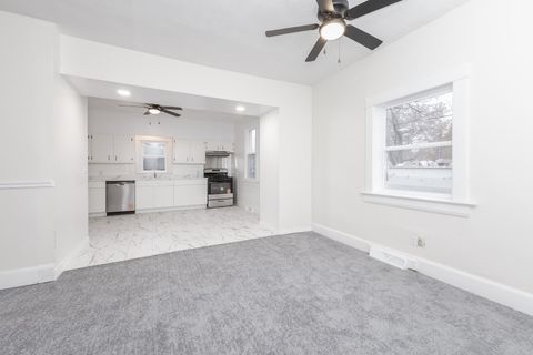 Tiny photo for 220 W Bennett Street, Pontiac, IL 61764 (MLS # 12499456)