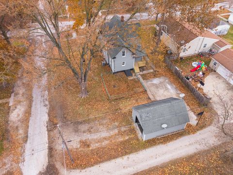 Tiny photo for 220 W Bennett Street, Pontiac, IL 61764 (MLS # 12499456)