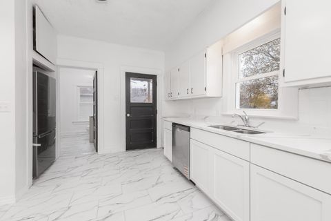 Tiny photo for 220 W Bennett Street, Pontiac, IL 61764 (MLS # 12499456)